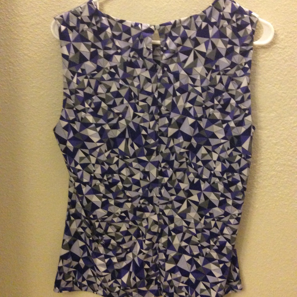 Multicoloured pleated neck sleeveless top - Picture 2 of 3